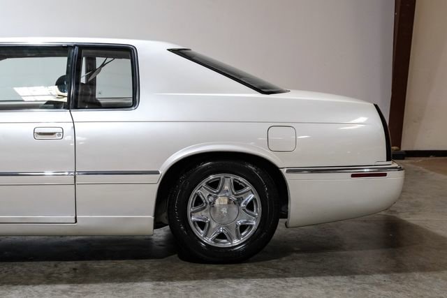 Used 2000 Cadillac Eldorado ESC w/ Comfort/Convenience Pkg FWD image 15