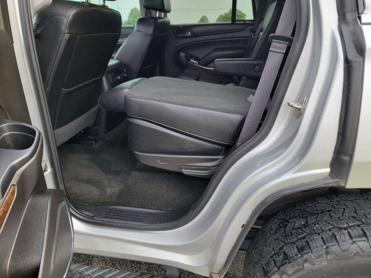 Used 2017 Chevrolet Tahoe LT w/ Off-Road Package image 12