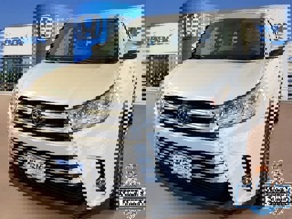 Used 2019 Toyota Highlander XLE