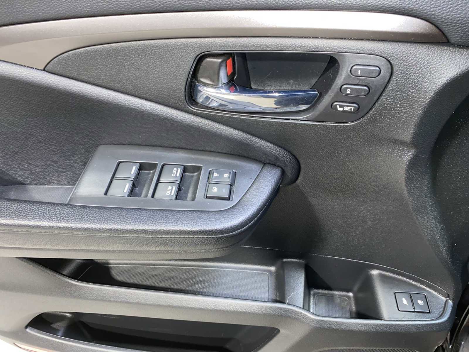 Used 2019 Honda Pilot EX-L image 23