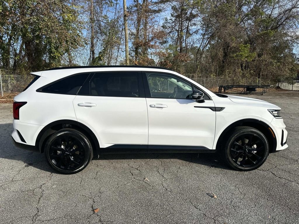 Used 2023 Kia Sorento SX image 8