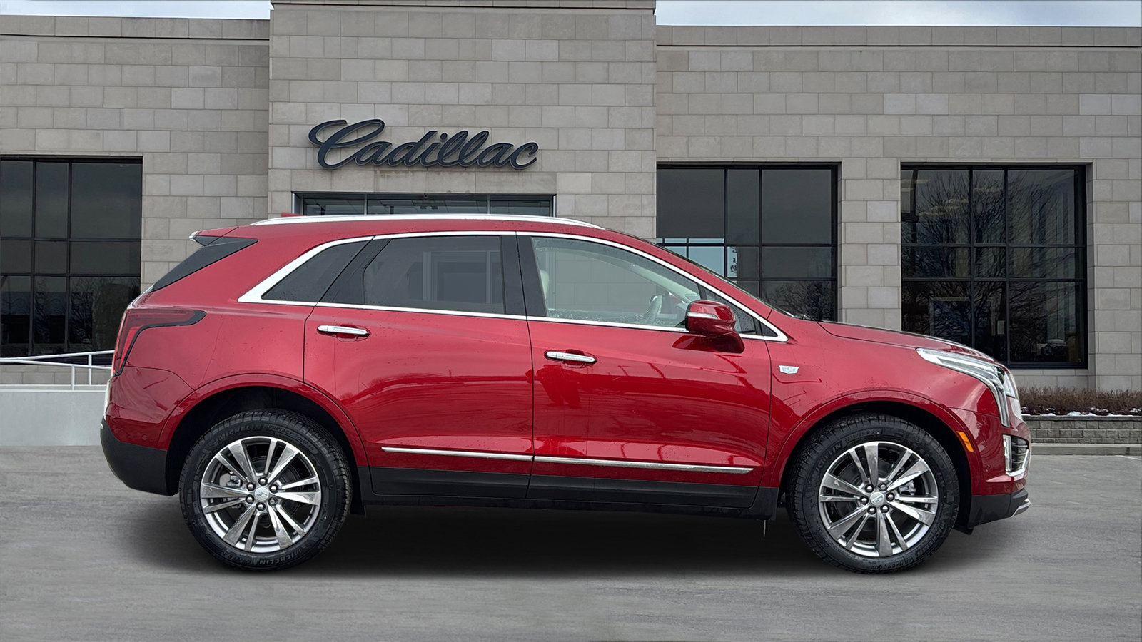 New 2026 Cadillac XT5 Premium Luxury w/ Driver Assist Package image 2
