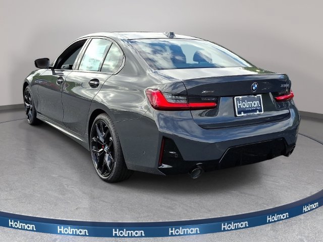 New 2026 BMW 330i xDrive Sedan w/ M Sport Package AWD/4WD image 6