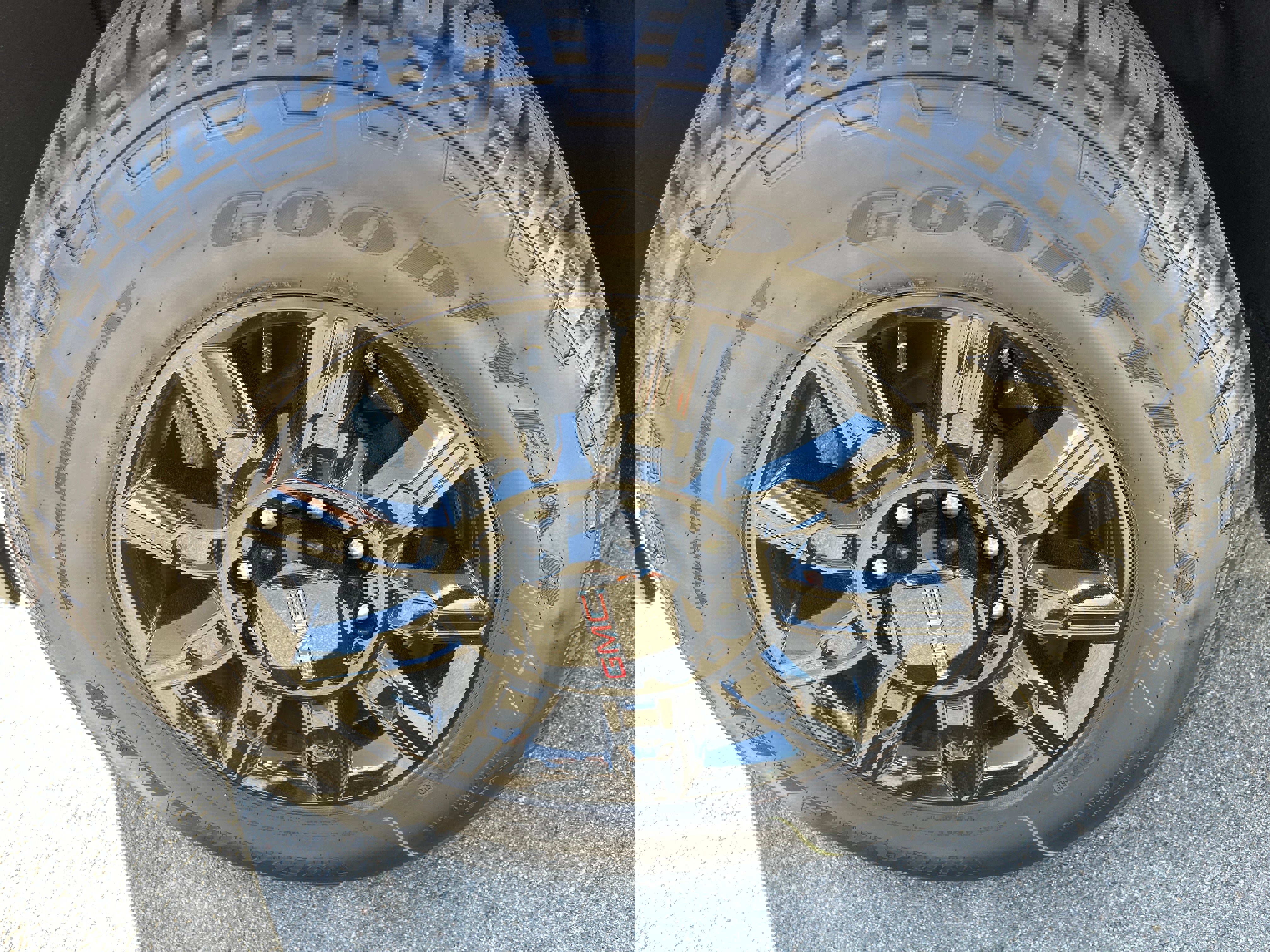 New 2026 GMC Sierra 2500 AT4 w/ Technology Package image 19