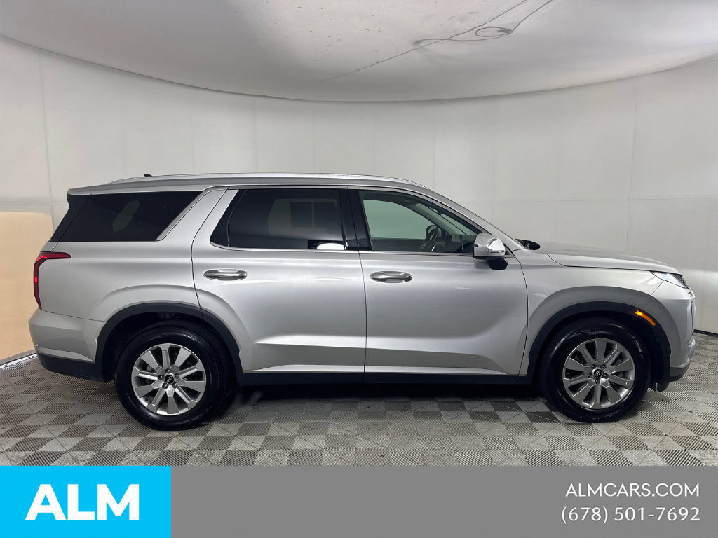 Used 2025 Hyundai Palisade SEL FWD image 4