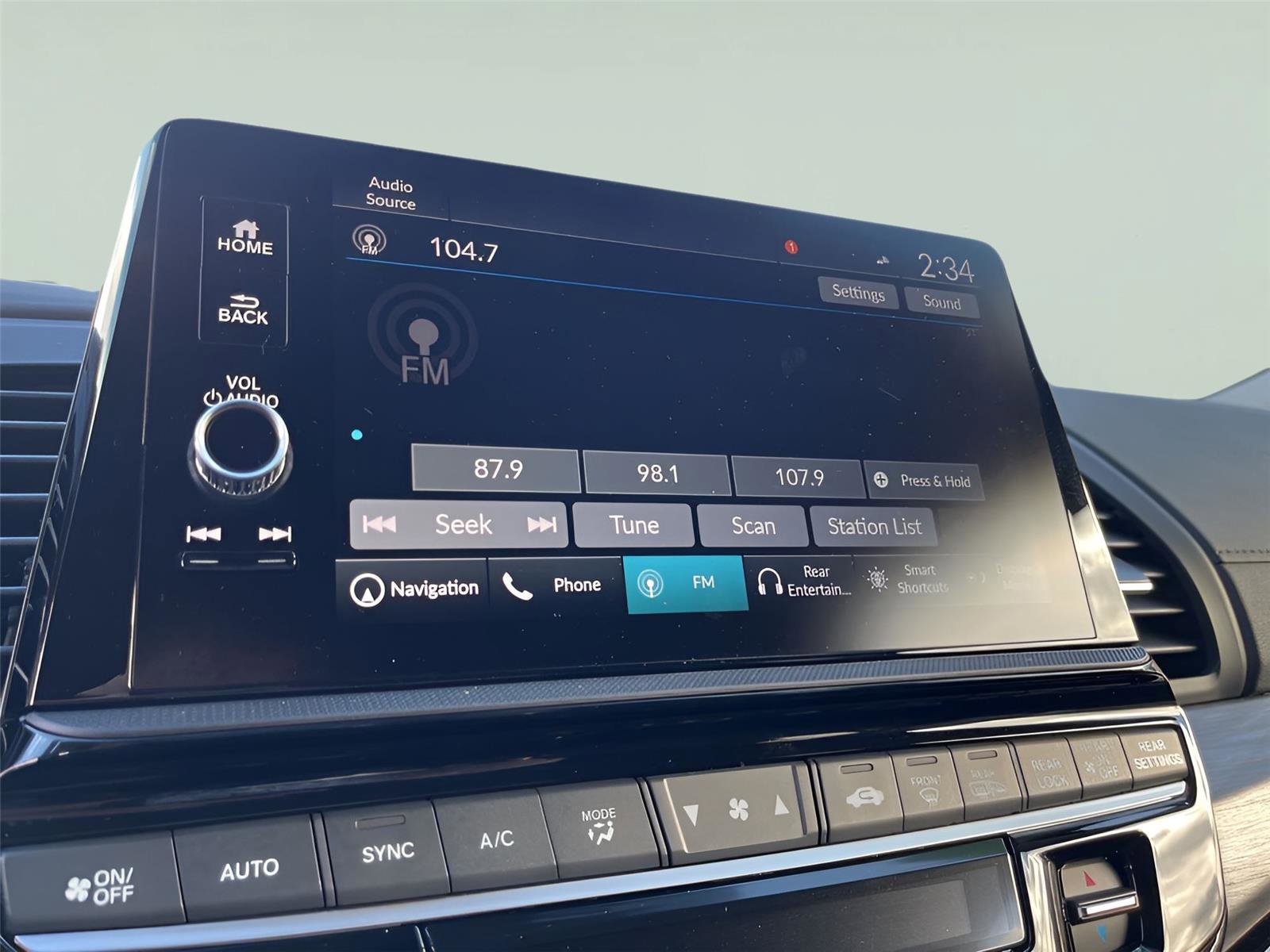 Used 2025 Honda Odyssey Elite image 15