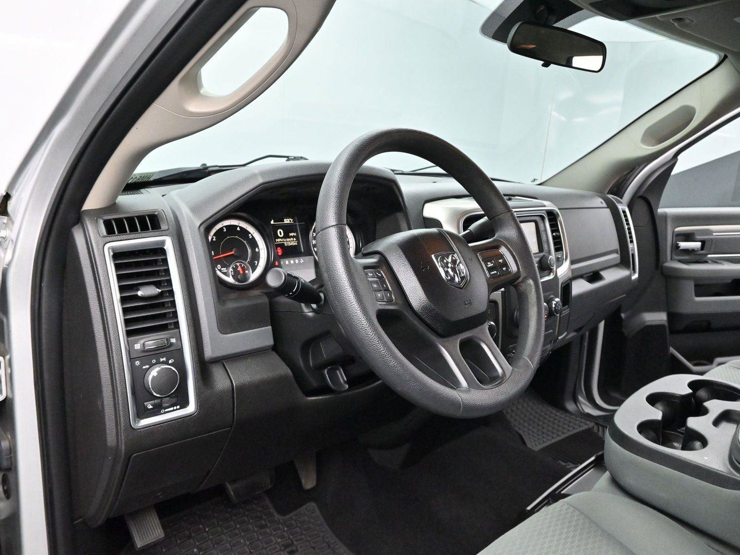 Used 2018 RAM 2500 SLT image 12