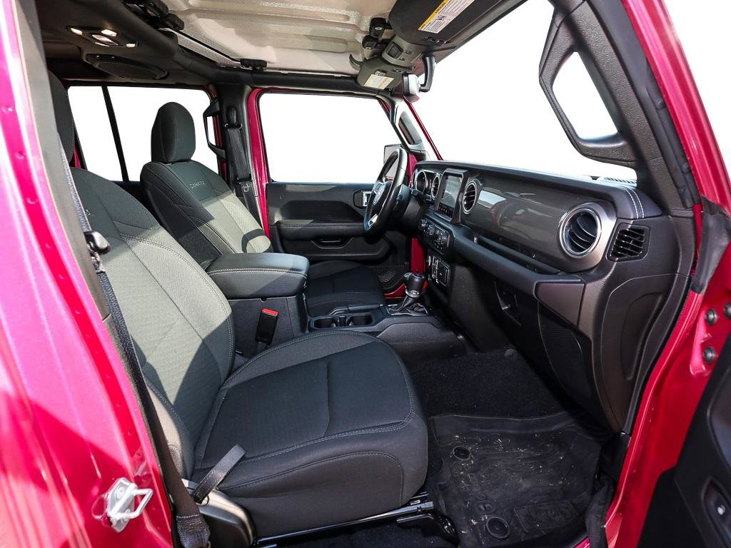 Used 2022 Jeep Wrangler Unlimited Sahara w/ Safety Group image 22