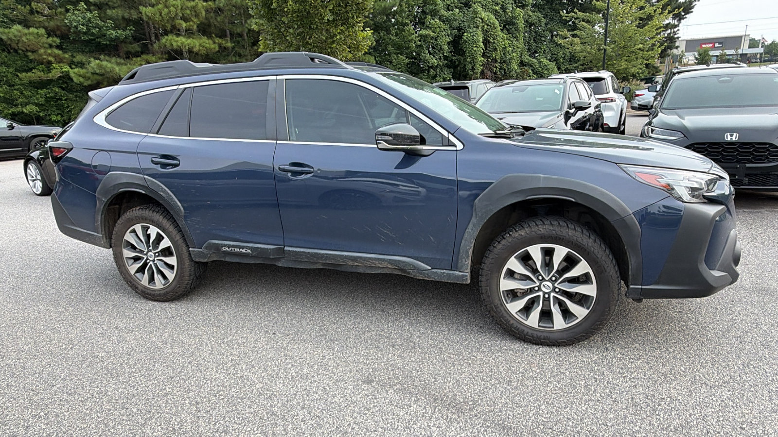 Used 2024 Subaru Outback Limited AWD/4WD image 7
