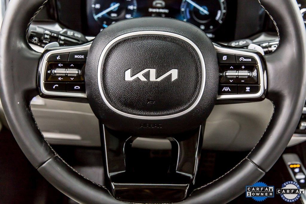 Used 2022 Kia Sorento SX Prestige w/ Panoramic Sunroof Package image 26