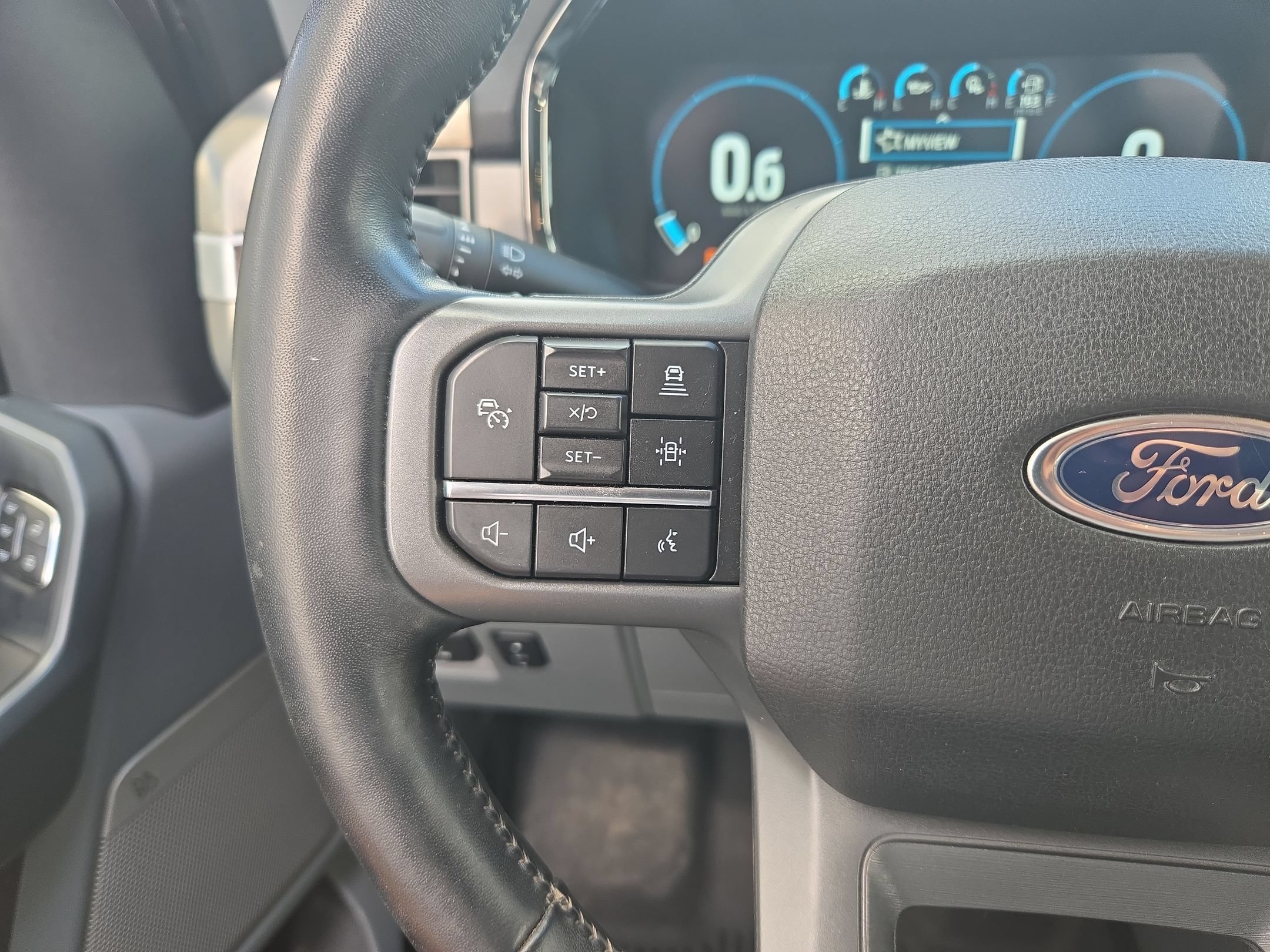 Used 2022 Ford F150 Lariat w/ Equipment Group 502A High AWD/4WD image 21
