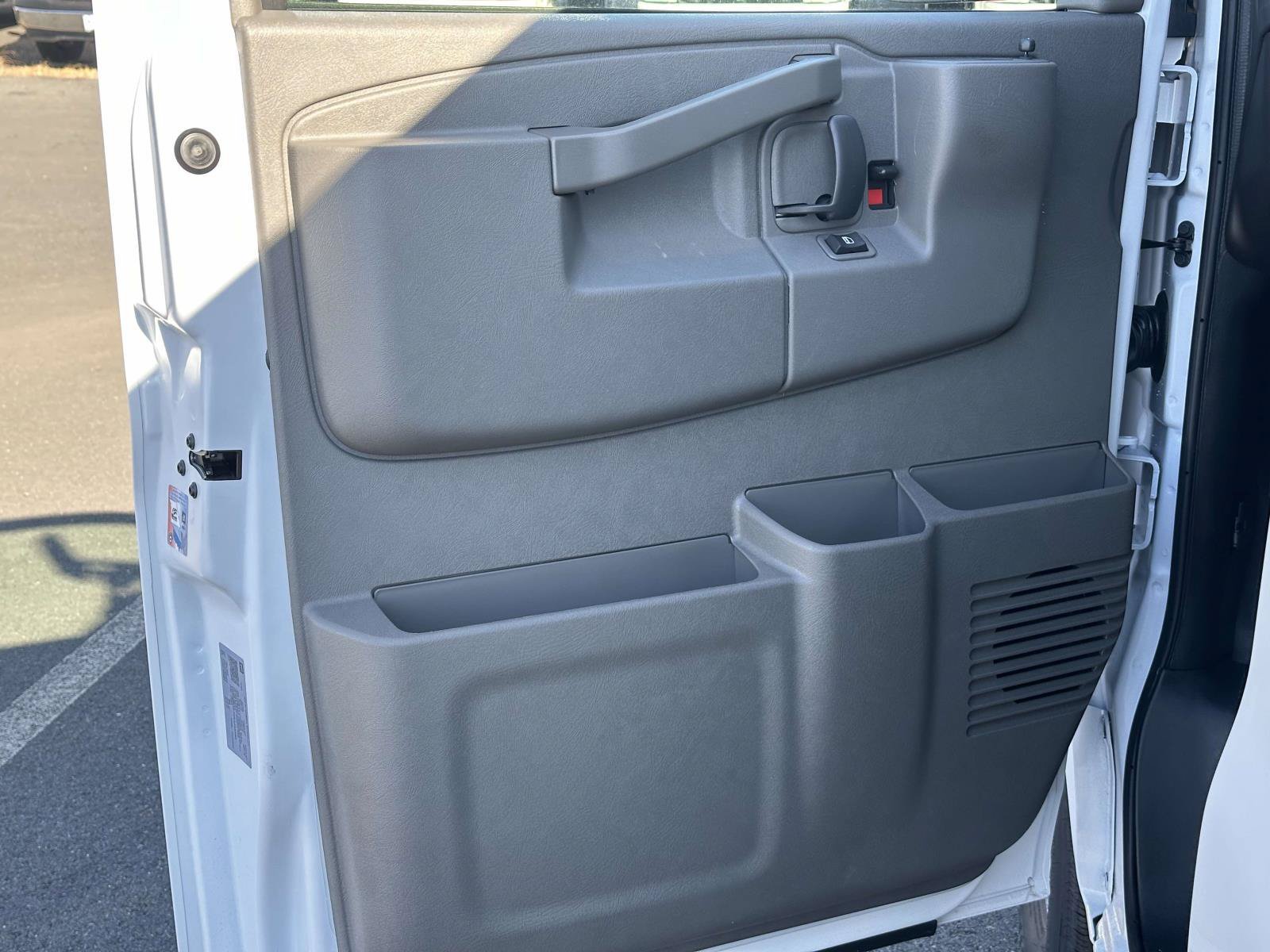 New 2025 Chevrolet Express 2500 w/ Driver Convenience Package RWD image 18