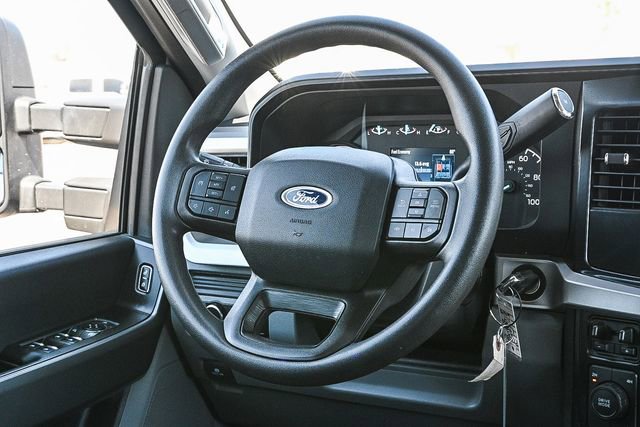 Used 2025 Ford F250 XLT image 16