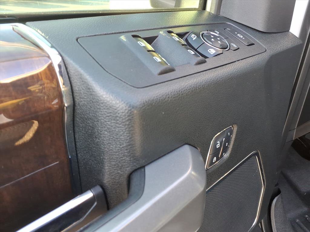 Used 2017 Ford F250 Platinum w/ Platinum Ultimate Package image 13