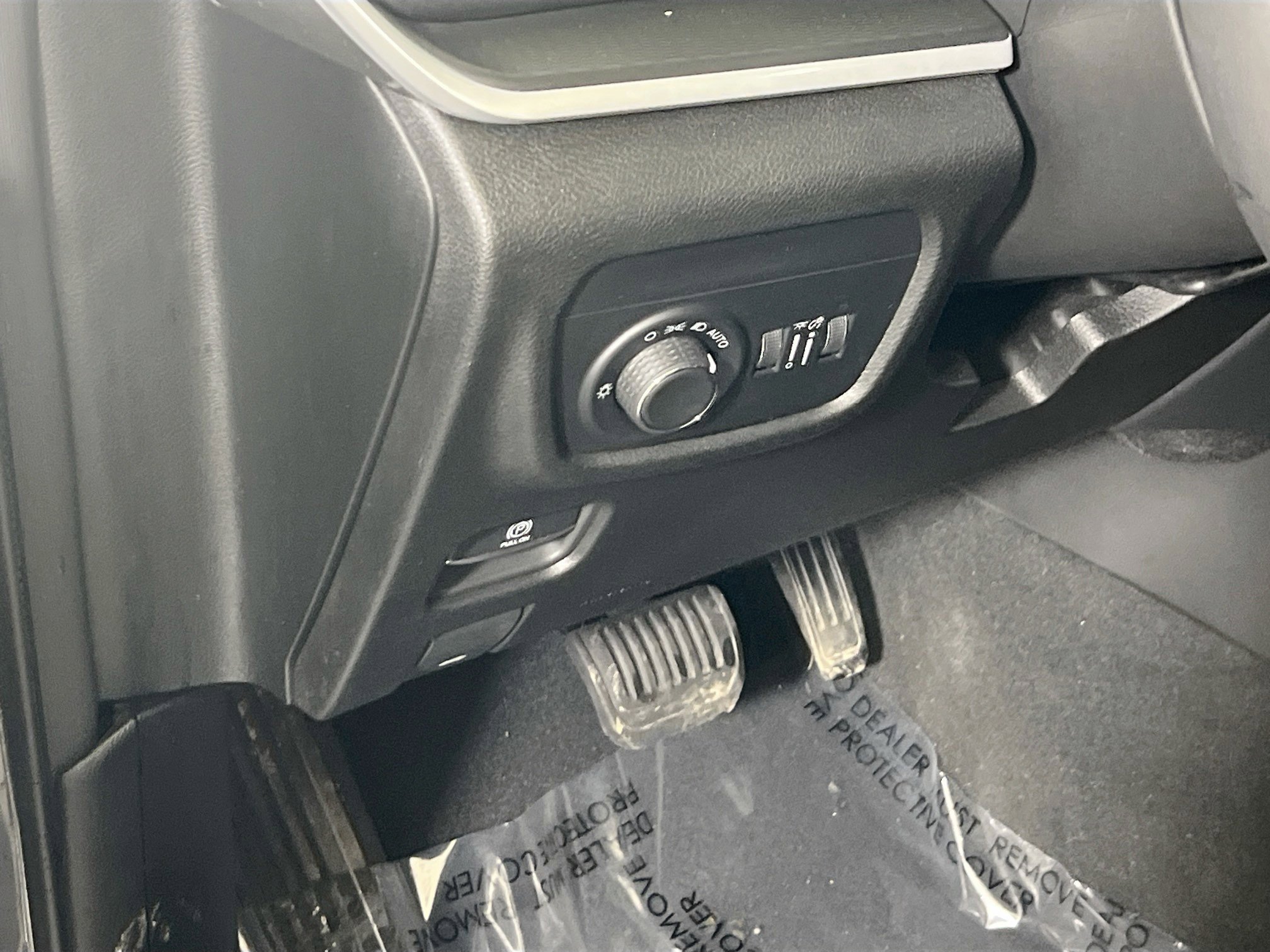 Used 2023 Jeep Grand Cherokee Altitude image 10