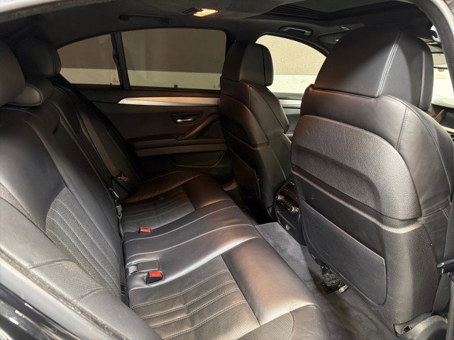 Used 2015 BMW M5 image 67