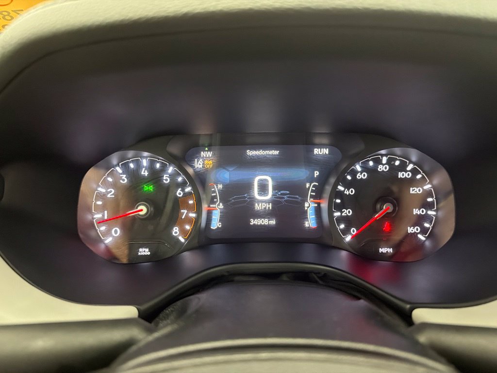 Used 2025 Jeep Compass Limited AWD/4WD image 3