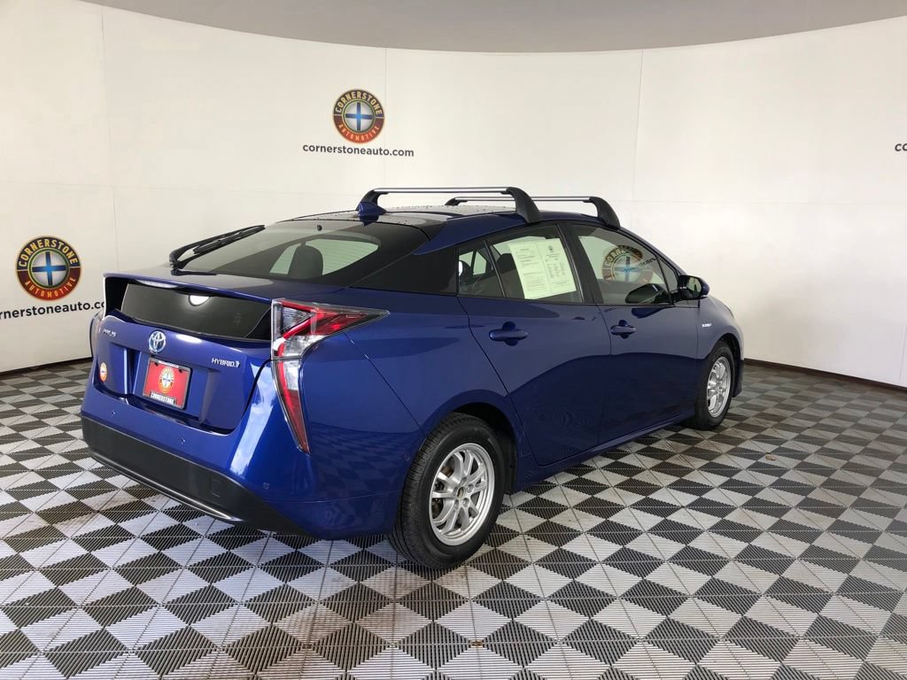 Used 2018 Toyota Prius Two w/ Prius Two Safety Plus Package FWD image 16