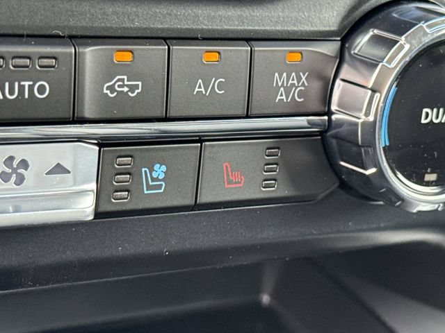 New 2026 Ford F350 Lariat RWD image 25