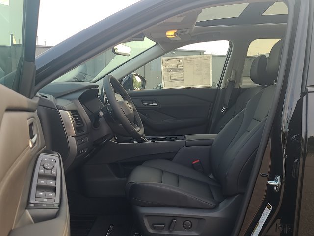 New 2026 Nissan Rogue Dark Armor AWD/4WD image 11
