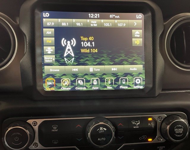 Used 2023 Jeep Wrangler Unlimited Sport w/ Sun And Sound Package AWD/4WD image 14