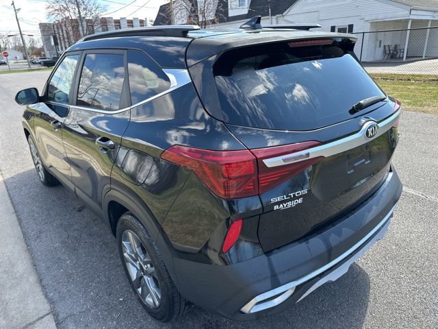 Certified 2021 Kia Seltos S image 14