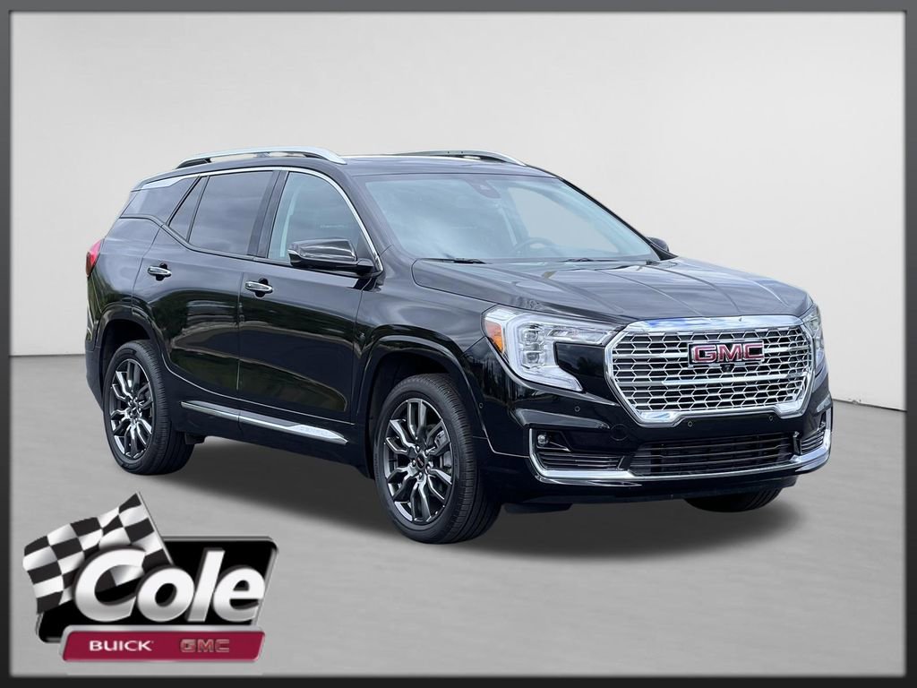 Used 2023 GMC Terrain Denali w/ Black Diamond Edition AWD/4WD image 1