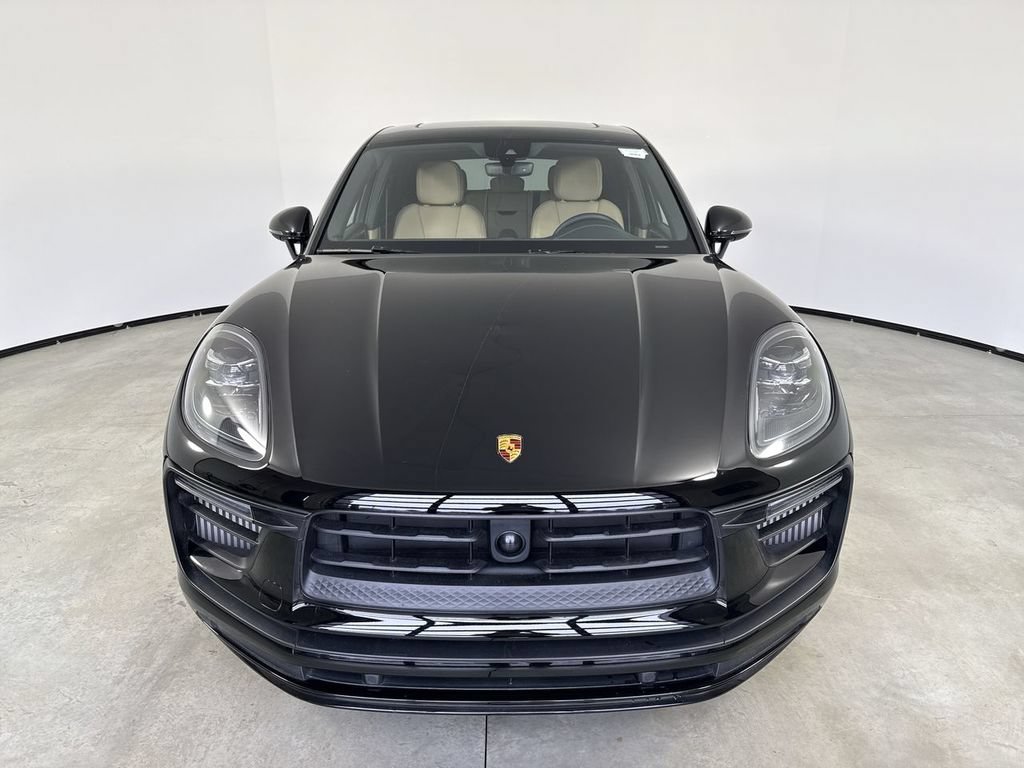 Certified 2022 Porsche Macan S w/ Premium Package Plus AWD/4WD image 10