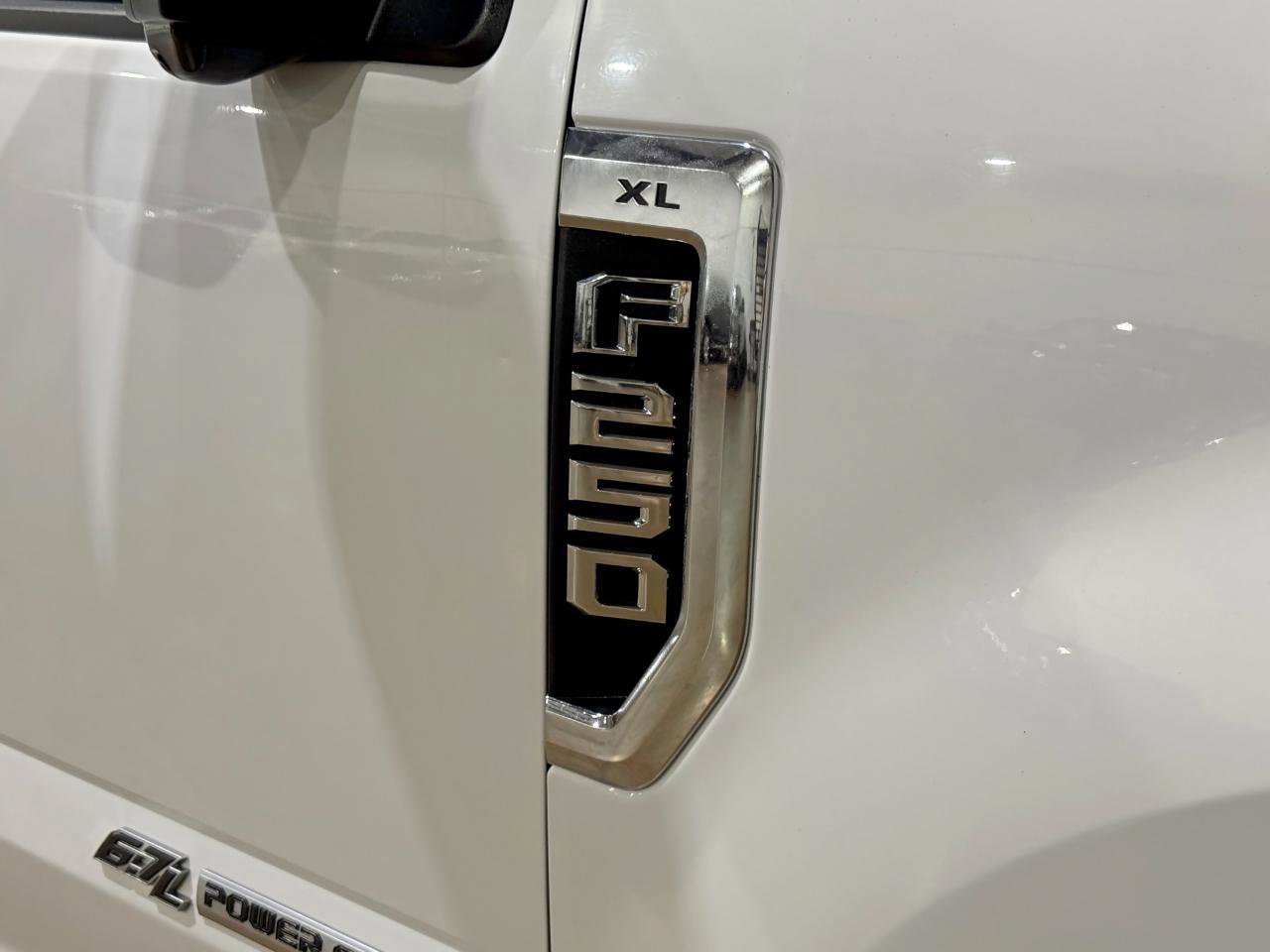 Used 2019 Ford F250 XL w/ Power Equipment Group RWD image 55
