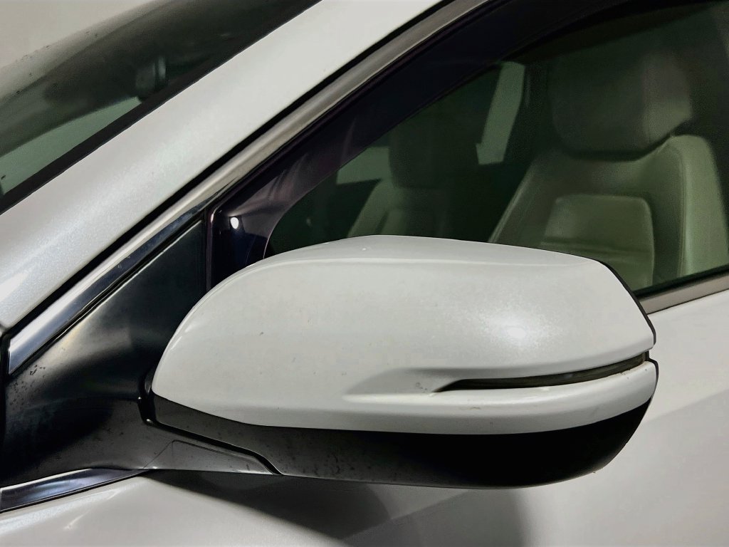 Used 2019 Honda CR-V Touring image 10