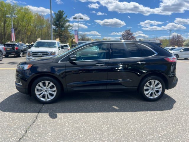 Used 2022 Ford Edge Titanium AWD/4WD image 4