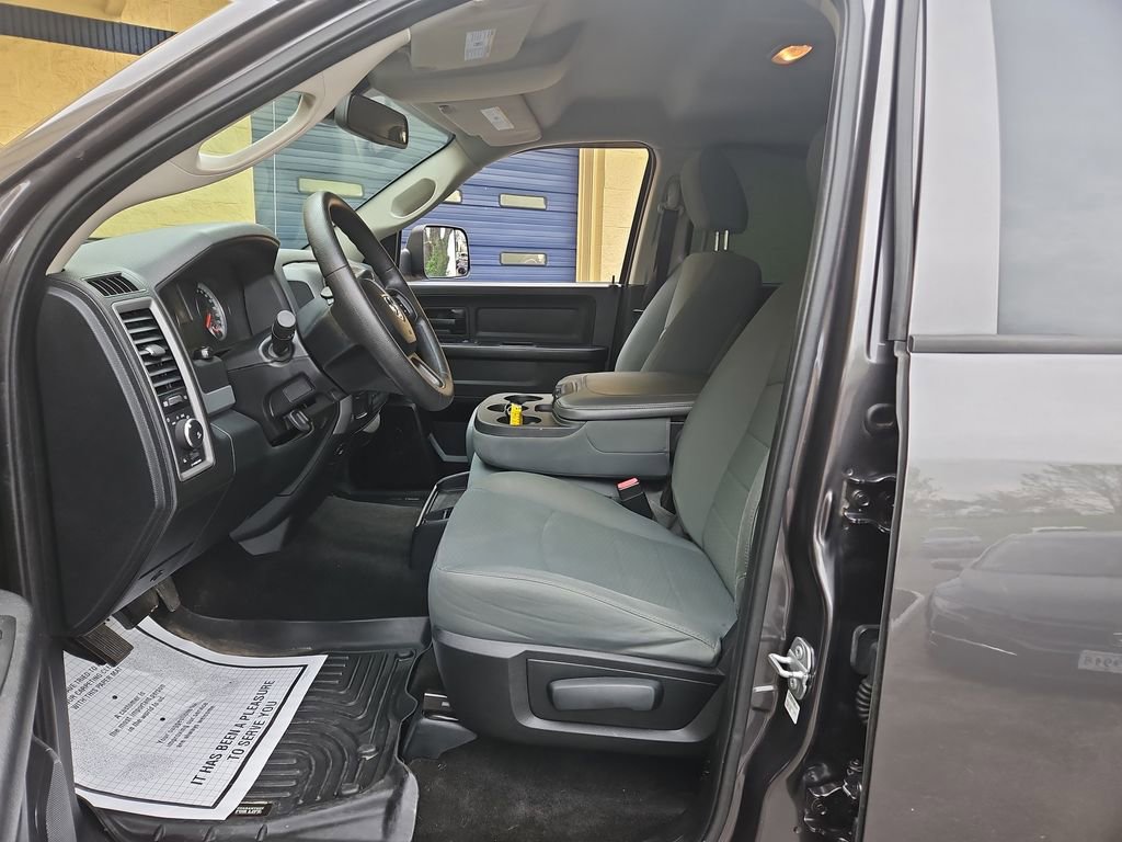 Used 2015 RAM 1500 Express image 10
