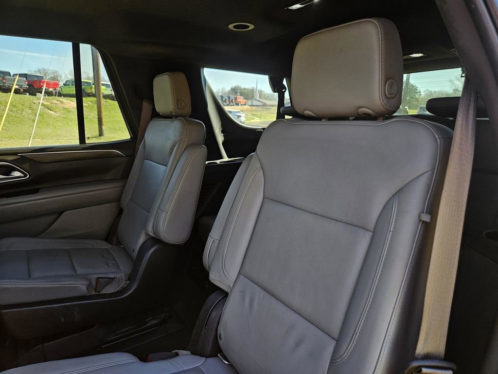 Used 2022 Chevrolet Tahoe LT w/ Luxury Package image 35