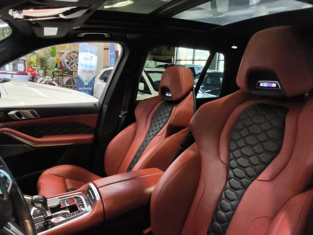 Used 2020 BMW X5 M AWD/4WD image 18