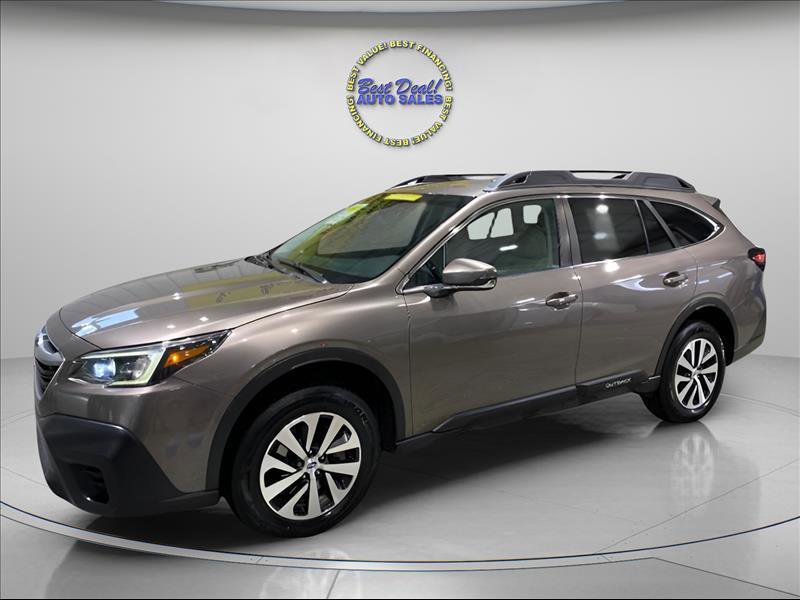 Used 2021 Subaru Outback Premium image 1