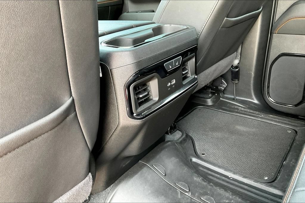 Used 2025 GMC Sierra 2500 AT4 w/ AT4 Premium Plus Package AWD/4WD image 22