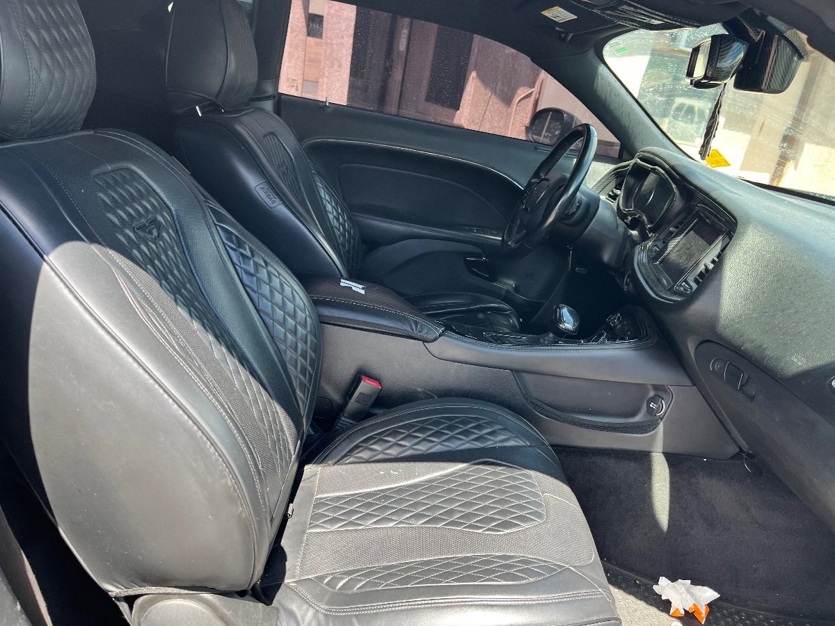 Used 2016 Dodge Challenger SXT Plus RWD image 14