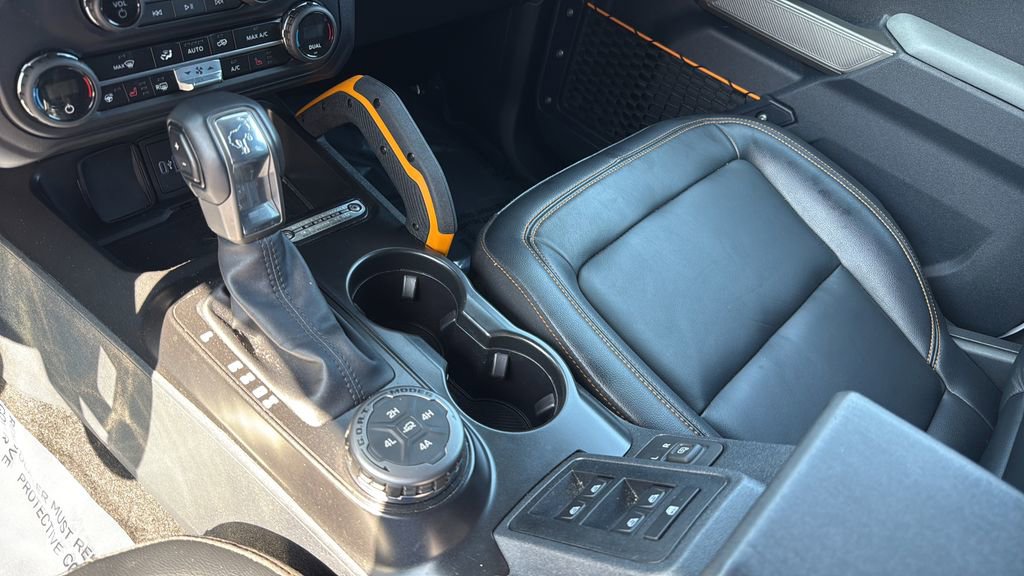 Used 2023 Ford Bronco Badlands image 21
