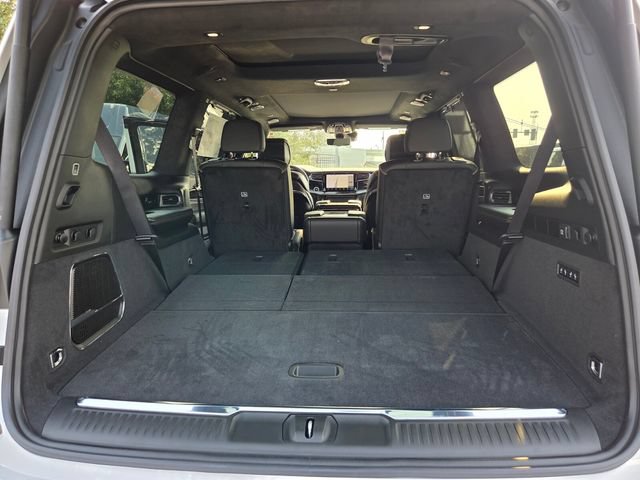 New 2026 Jeep Grand Wagoneer Summit AWD/4WD image 28
