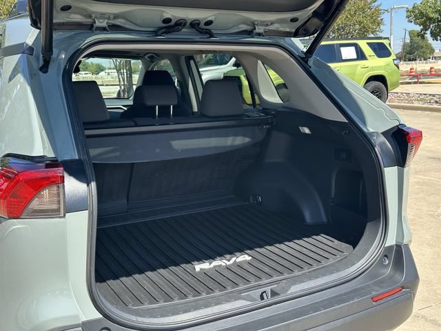 Certified 2023 Toyota RAV4 XLE w/ Convenience Package AWD/4WD image 33