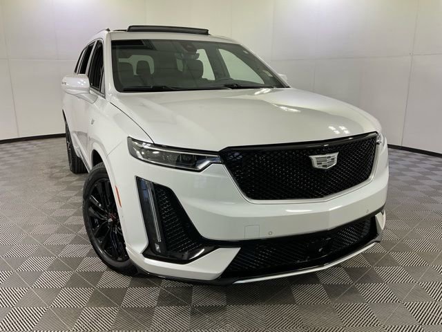 Certified 2025 Cadillac XT6 Sport w/ LPO, Red Accent Package image 8