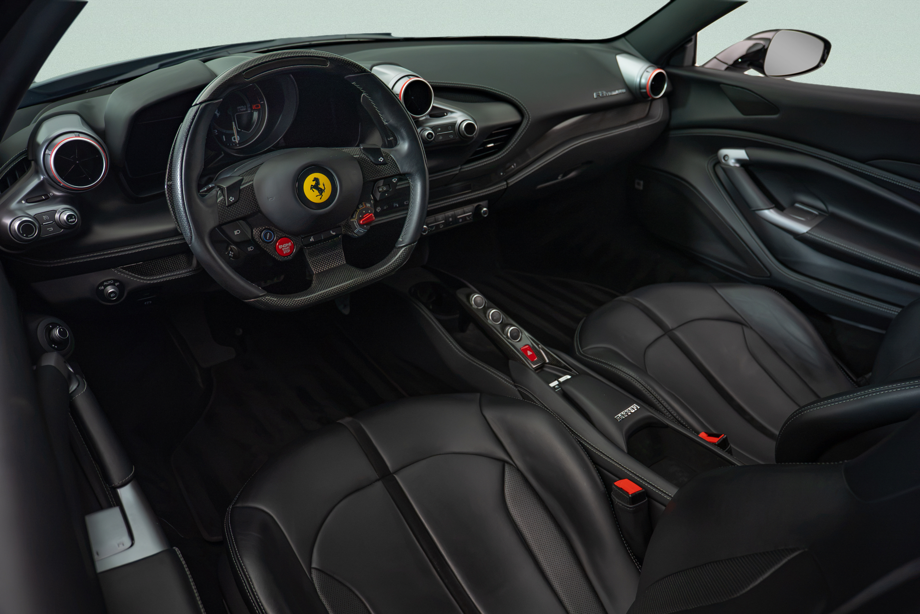 Used 2020 Ferrari F8 Tributo RWD image 7