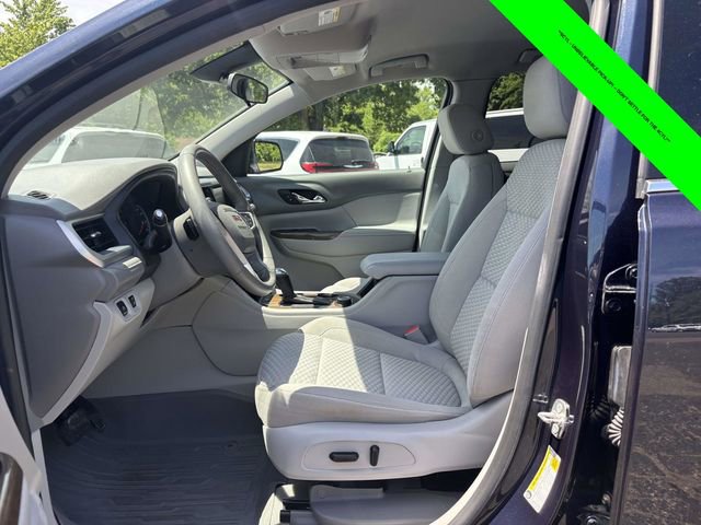 Used 2017 GMC Acadia SLE w/ LPO, Floor Liner Package FWD image 3