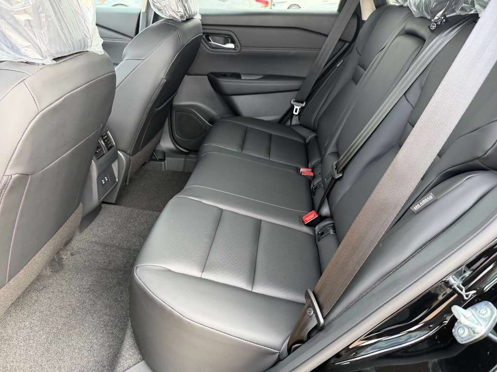 New 2026 Nissan Rogue Dark Armor FWD image 24