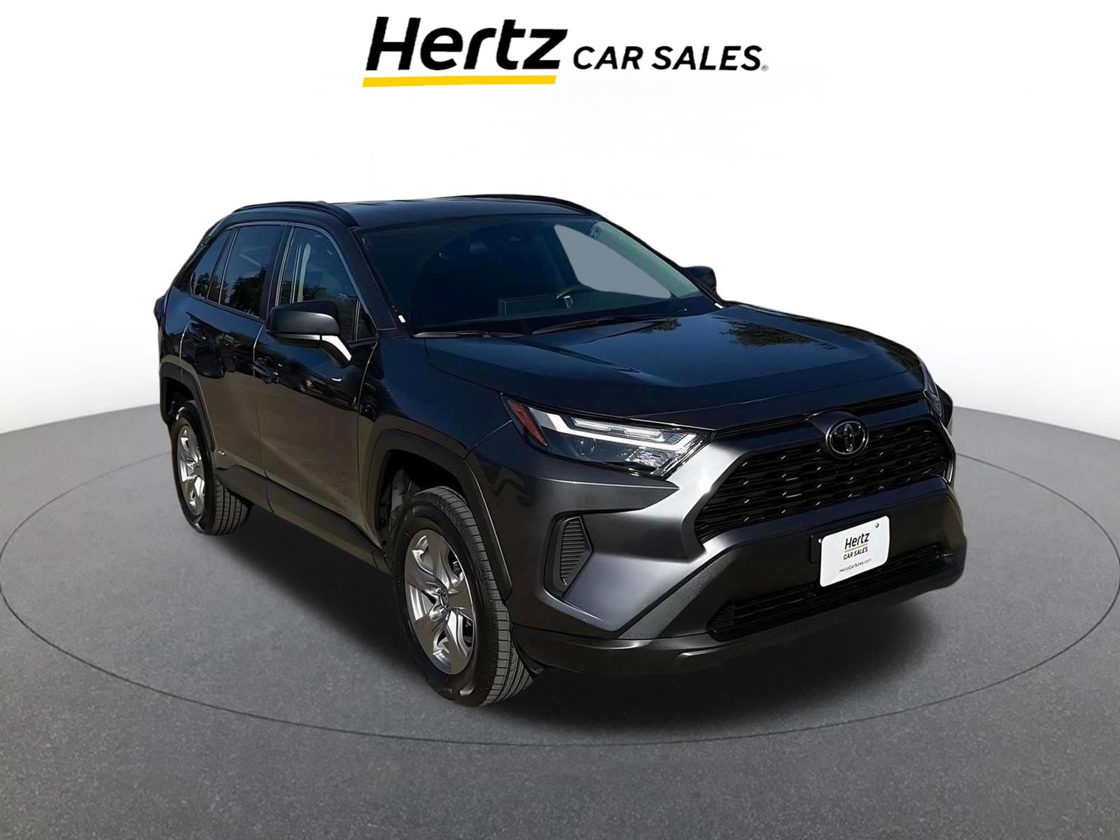 Used 2025 Toyota RAV4 LE image 1