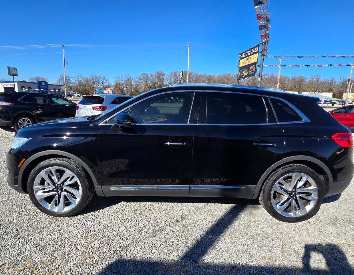 Used 2017 Lincoln MKX Reserve image 14
