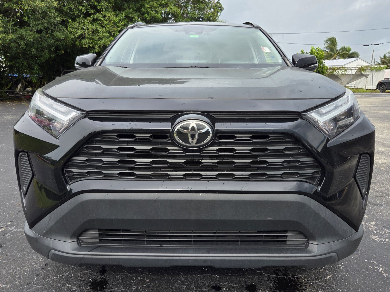 Used 2022 Toyota RAV4 XLE FWD image 8