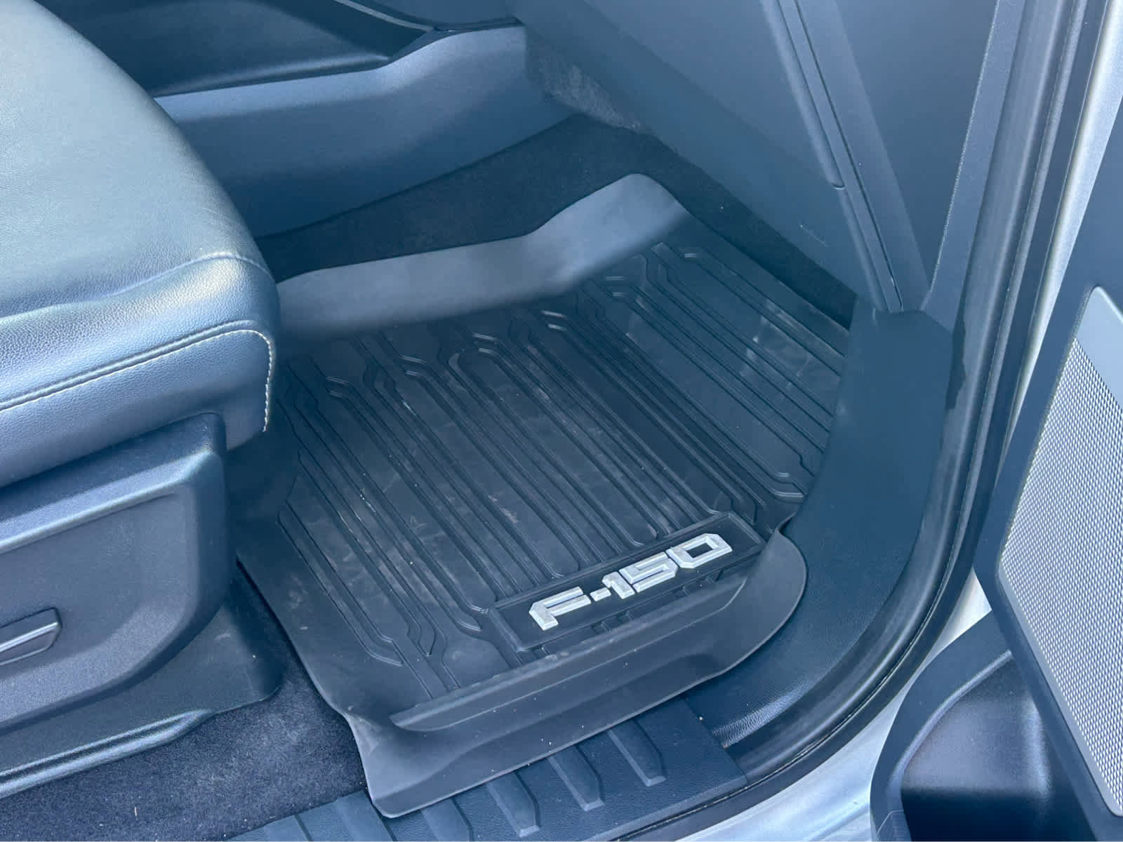 Used 2023 Ford F150 XLT w/ Equipment Group 302A High AWD/4WD image 20