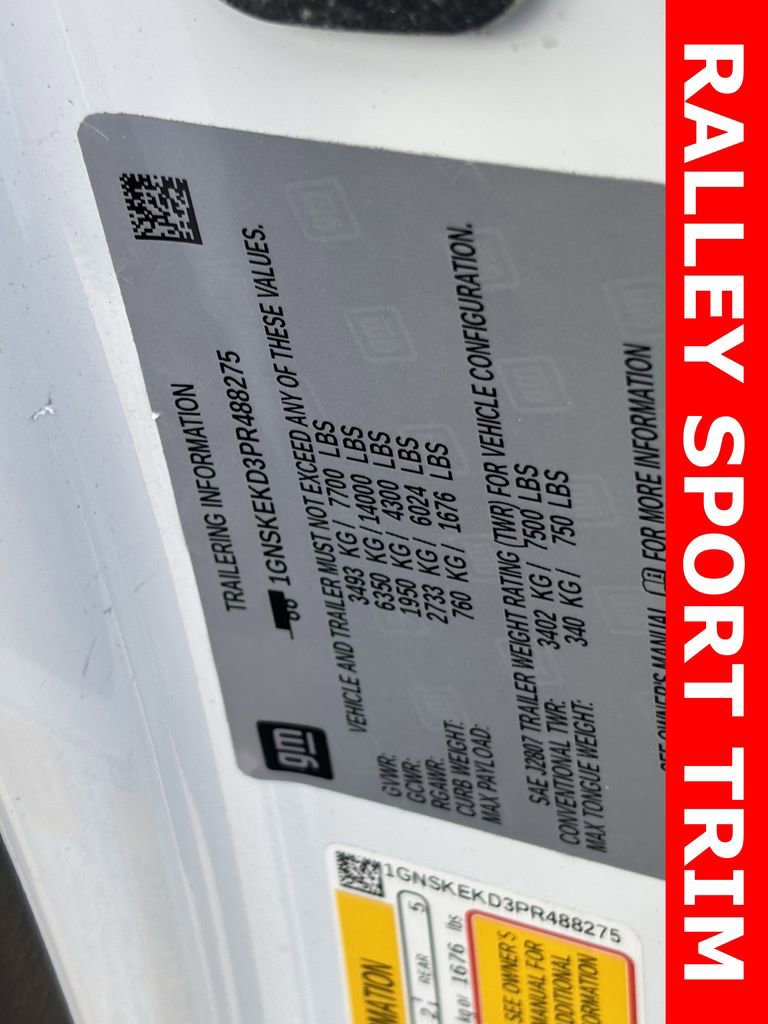 Used 2023 Chevrolet Suburban RST w/ Luxury Package image 29