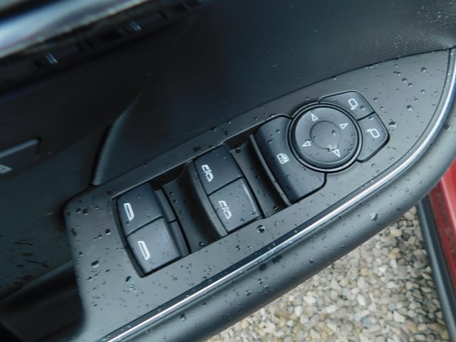 Used 2021 Buick Envision Essence image 23